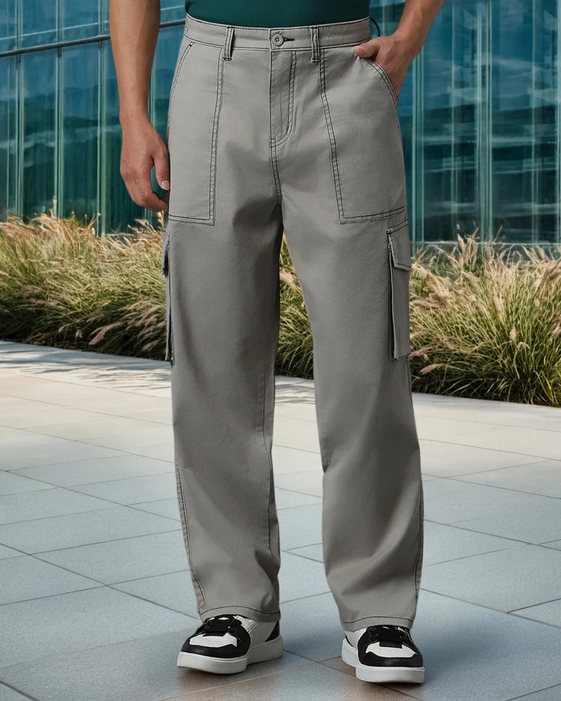 بيواكوف Men's Grey Straight Fit Cargo Pants